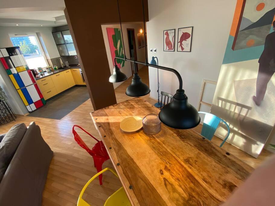 Valley Art House & Parking Bezplatny Podziemny เคียลเซ ภายนอก รูปภาพ